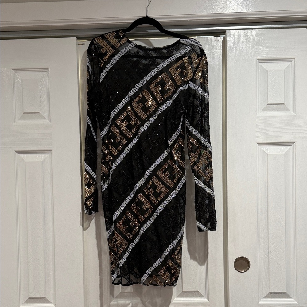 Glamorous Black and Gold Sequin Long Sleeve Dress